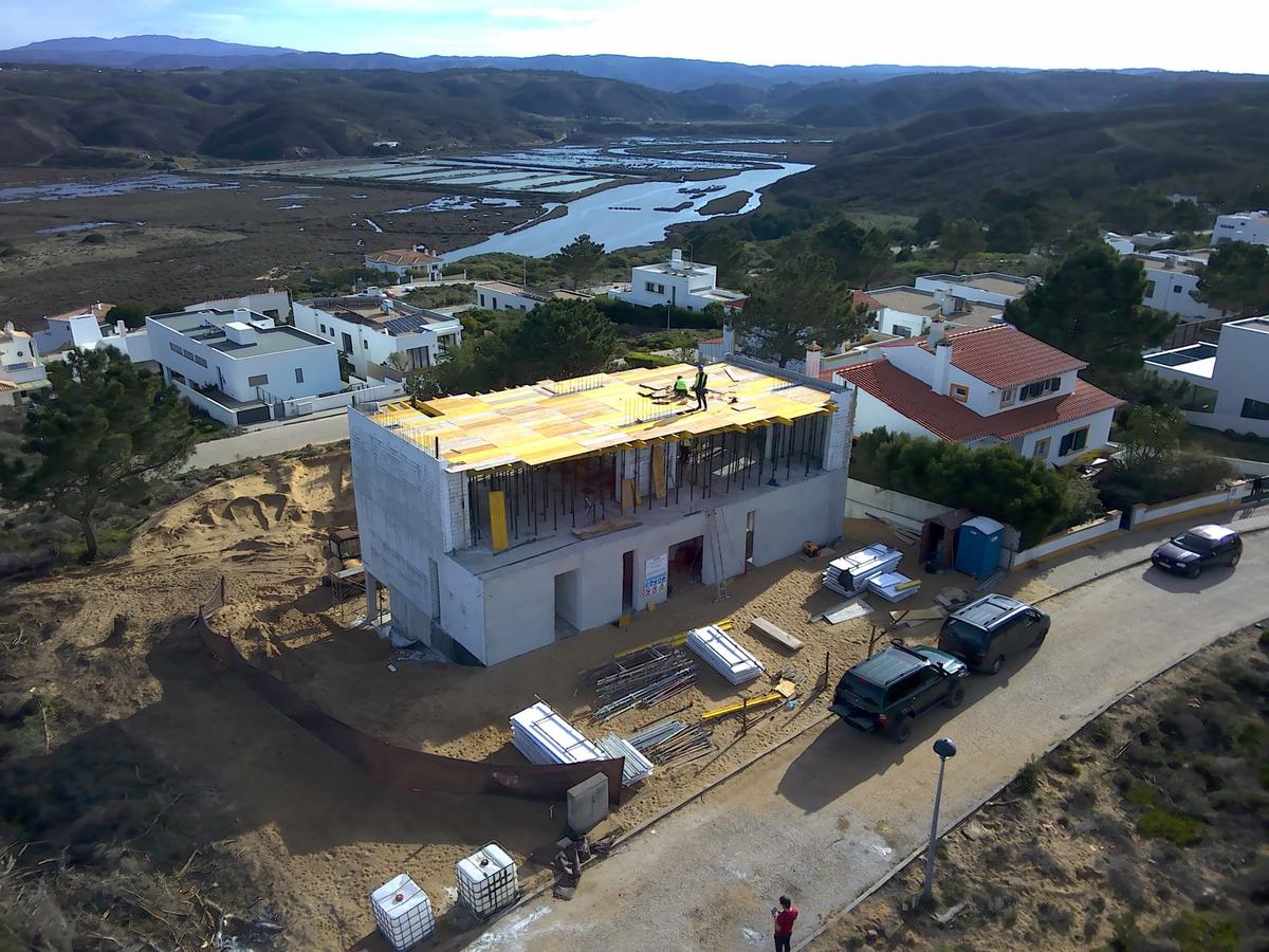 Completed ICF insulated concrete wall system